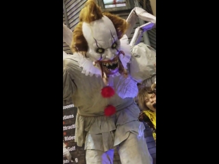 scary clown