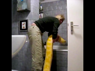 bathing the snake