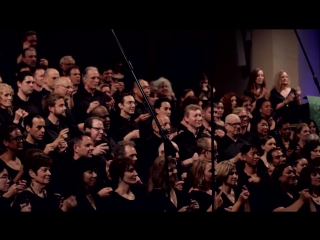 the choir perfectly imitates a thunderstorm