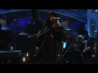 eminem. walk on water, stan, love the way you lie (ft. skylar grey) (live) - snl