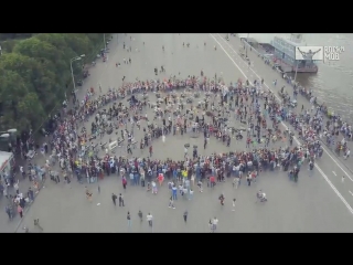 numb performed by over 200 musicians (moscow, gorky park)