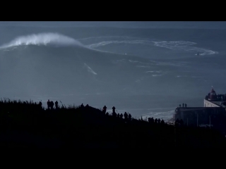 the biggest waves in the world (nazaré, portugal)